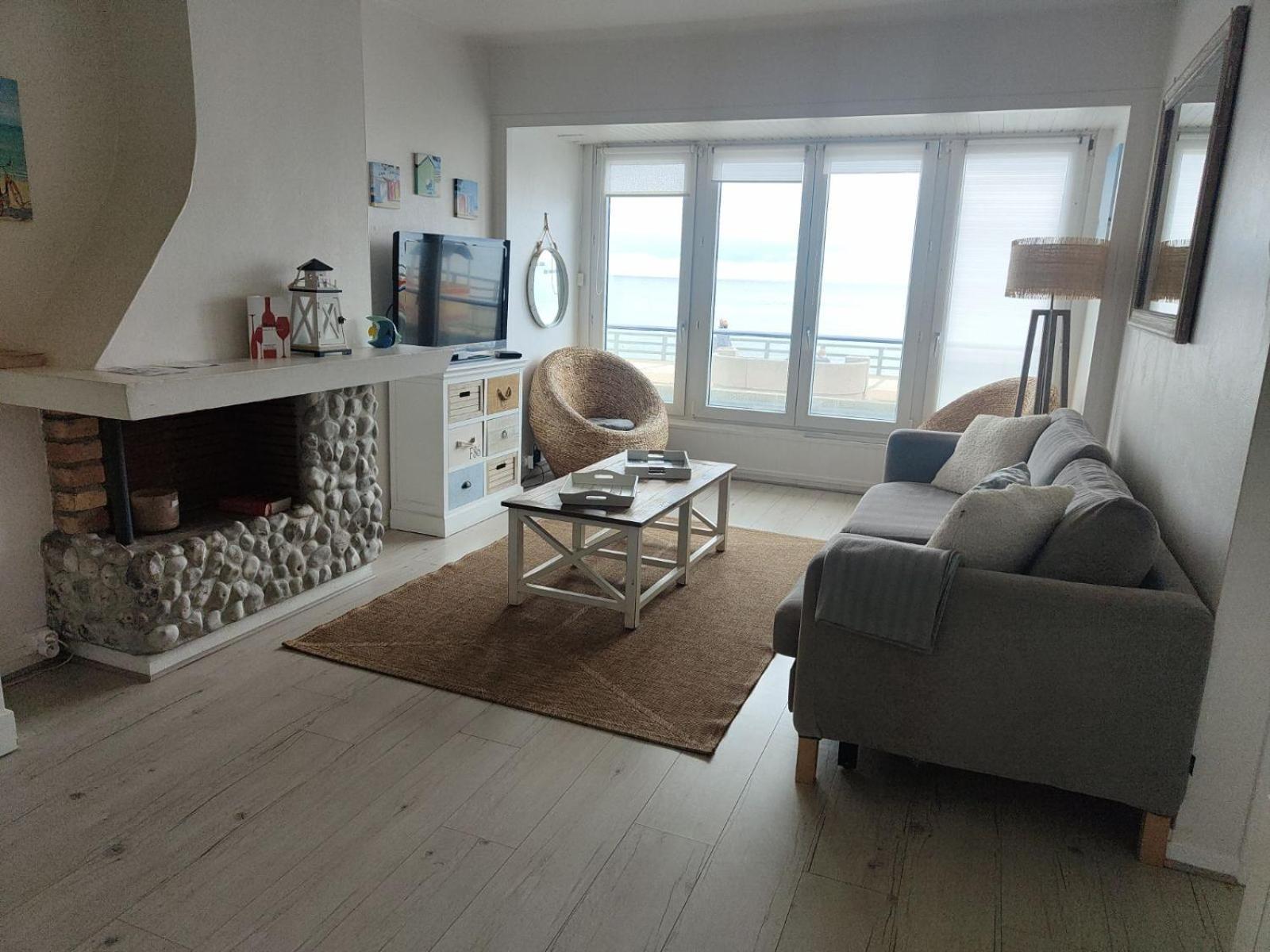 Sea View 2 Room Apartment 50M2 エトルタ エクステリア 写真